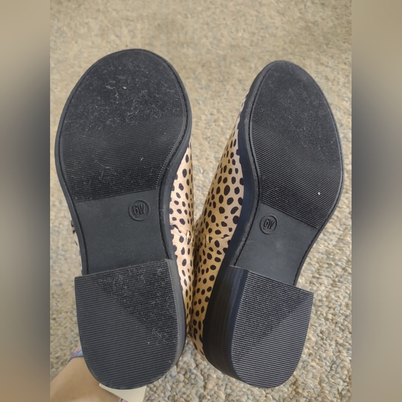 Local boutique ((leopard or cheetah)) print booties size 8W. Small heel - Picture 3 of 10